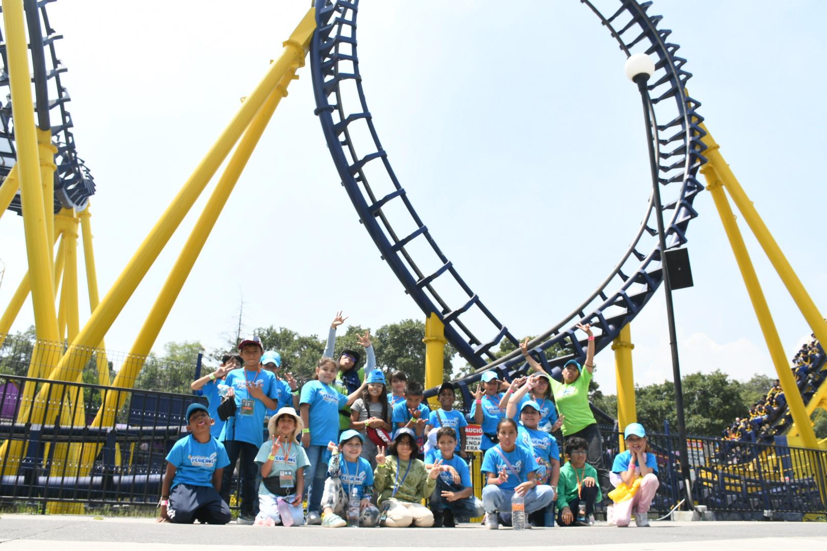 Curso de Verano 2026, Visita a Six Flags México